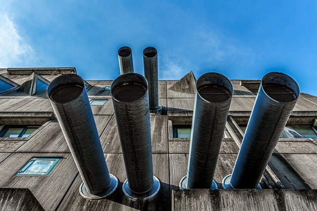 Service på ventilationsanlæg